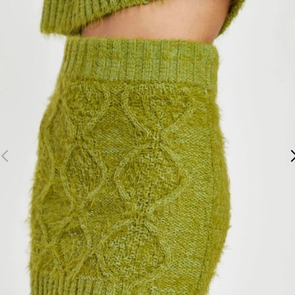 Fuzzy knit Skirt + Sweater Set - Picture 3 of 4